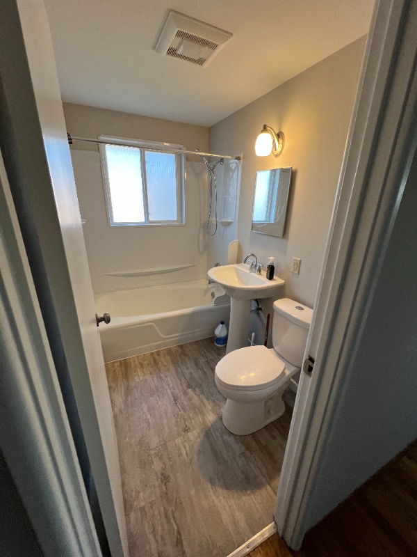 2201 Catalpa Rd in Madison, WI - Building Photo - Building Photo