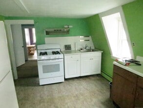 159 S Main St in Colchester, CT - Building Photo - Building Photo