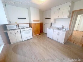 44 Elm St, Unit #2 in Somerville, MA - Building Photo