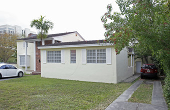 1500-1514 Salzedo St in Coral Gables, FL - Building Photo - Building Photo