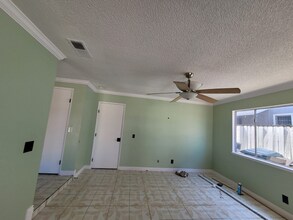 9149 Croce Dr in Fontana, CA - Building Photo - Building Photo