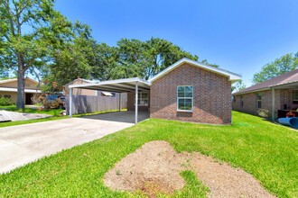 4509 Sale Ln in Lake Charles, LA - Building Photo - Building Photo