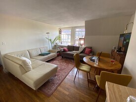 17 Joy St, Unit 8 in Boston, MA - Building Photo
