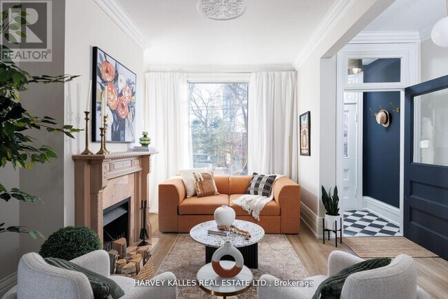 property at 158 Spruce St