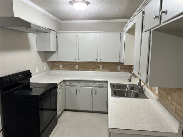 2710 Wembley Dr in Garland, TX - Building Photo - Building Photo
