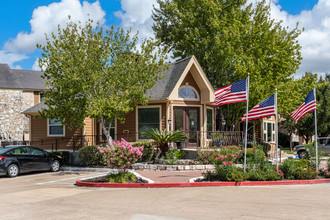 Parkway Circle Apartments in College Station, TX - Building Photo - Building Photo