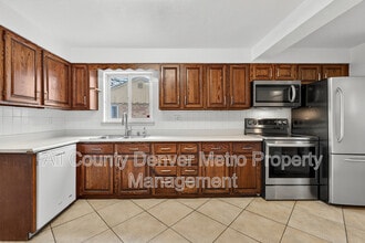 225 S Yates St in Denver, CO - Building Photo - Building Photo