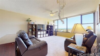 6710 Hawaii Kai Dr in Honolulu, HI - Building Photo - Building Photo