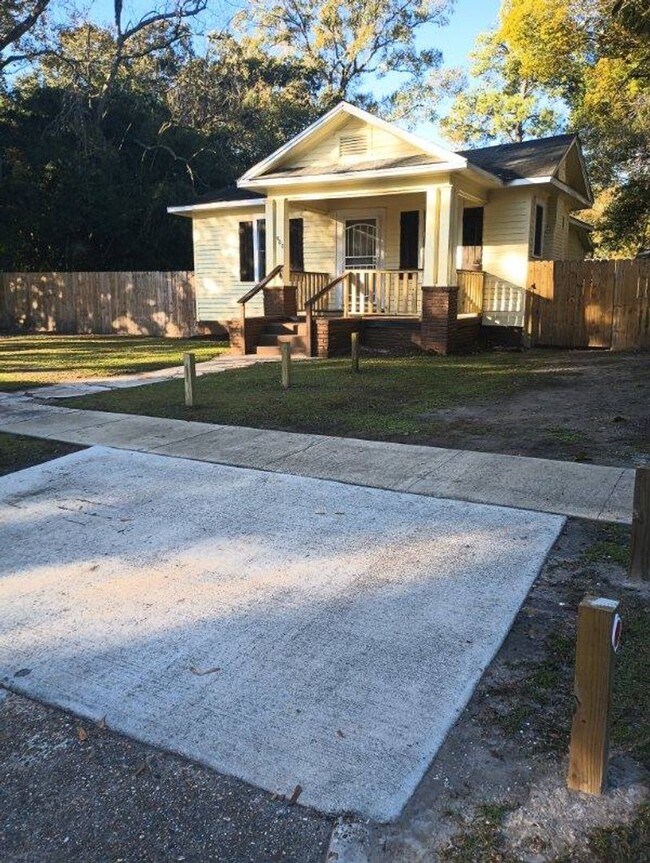 property at 502 Williams St