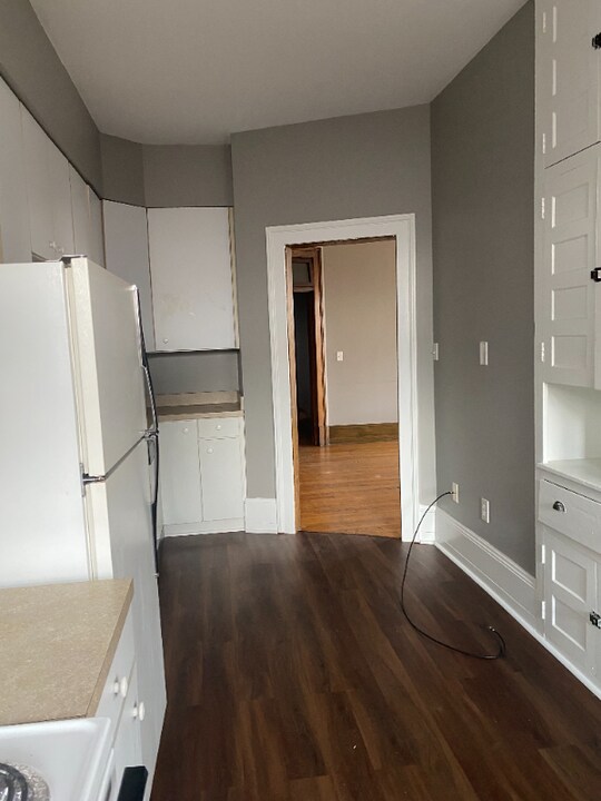 283 Park Ave W-Unit -1 in Mansfield, OH - Building Photo