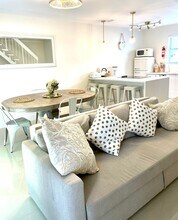 798 Crandon Blvd in Key Biscayne, FL - Building Photo - Building Photo
