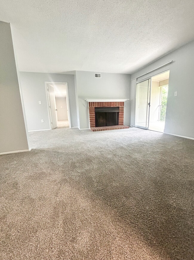 601 Riverhill Cir in Columbia, SC - Building Photo - Building Photo