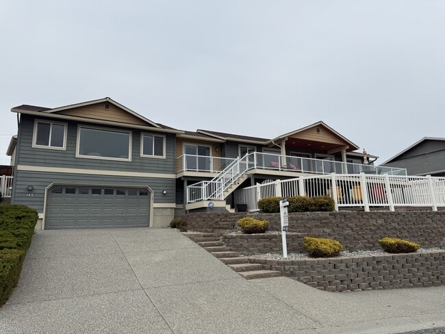 property at 165 Coral St