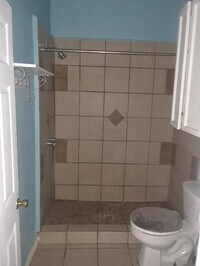 604 W King Ave photo'