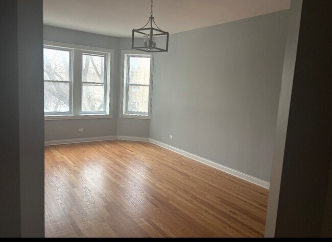 1529 S Komensky Ave, Unit 3 in Chicago, IL - Building Photo - Building Photo