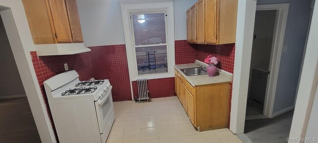 92 Livonia Ave in Brooklyn, NY - Building Photo - Building Photo