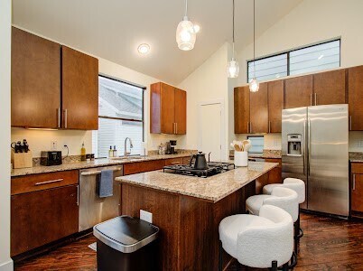4510 Maxie St in Houston, TX - Building Photo
