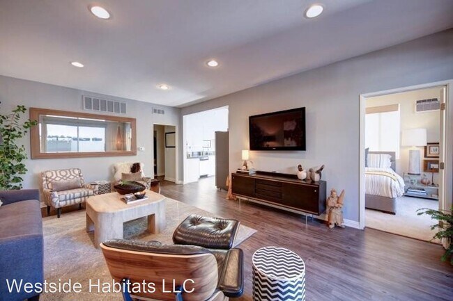 1865 N Fuller Ave in Los Angeles, CA - Building Photo - Building Photo