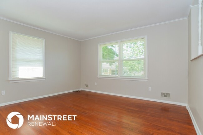 property at 16016 E 37 Terrace S