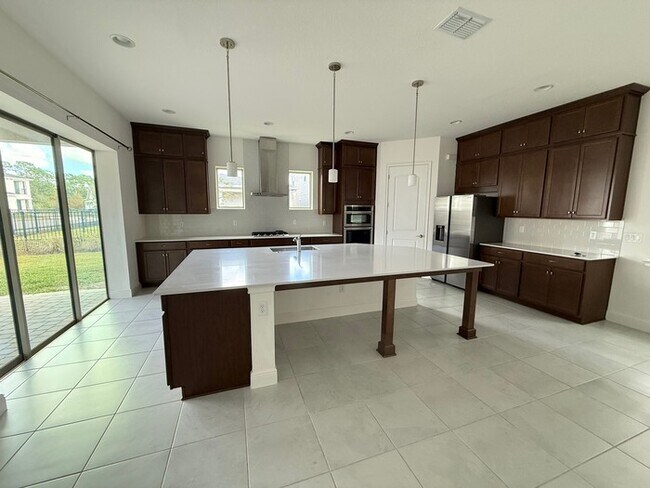 2801 Willowseed Ln in St. Cloud, FL - Building Photo - Building Photo