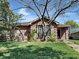 702 Fleming St in Wylie, TX - Building Photo