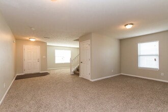 13421 Smokey Quartz Ln in Fishers, IN - Building Photo - Building Photo