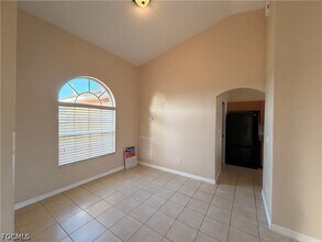 3808 25th St SW in Lehigh Acres, FL - Building Photo - Building Photo