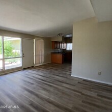 511 W Maryland Ave in Phoenix, AZ - Building Photo - Building Photo