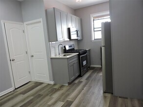 475 E 93rd St in Brooklyn, NY - Building Photo - Building Photo