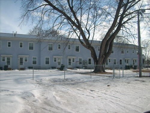 112-126 Locust St in Waterloo, IA - Building Photo - Building Photo