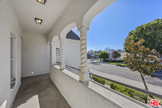 9309 W Olympic Blvd in Beverly Hills, CA - Building Photo - Building Photo