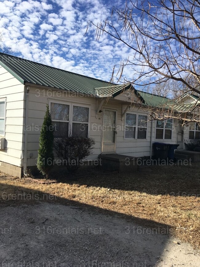 property at 419 SW 3rd St