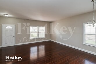 5330 Talus Trace Ln in Charlotte, NC - Foto de edificio - Building Photo