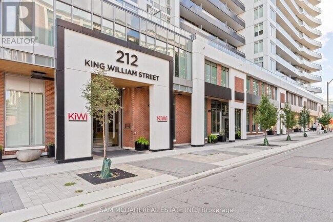 212 King William St in Hamilton, ON - Building Photo - Building Photo