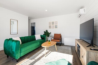 445 Acadie Ave in Dieppe, NB - Building Photo - Building Photo