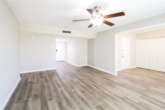 1237 Hillwood Dr in Lewisville, TX - Building Photo - Building Photo