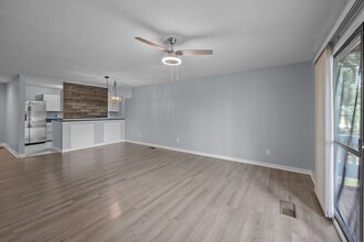 1204 Harbourside Dr in New Bern, NC - Building Photo - Building Photo