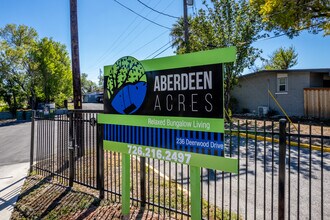 Aberdeen Acres in San Antonio, TX - Building Photo - Building Photo