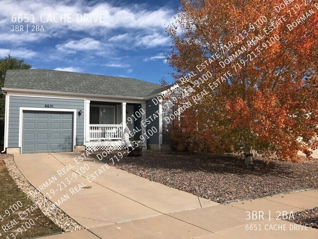 6651 Cache Dr in Colorado Springs, CO - Building Photo - Building Photo