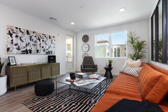 Revela in Mountain View, CA - Foto de edificio - Interior Photo