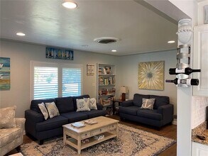 1329 Royal Palm Dr S in St. Petersburg, FL - Building Photo - Building Photo