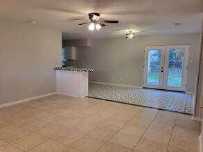 1713 Chip-N-Dale Dr in Arlington, TX - Building Photo - Building Photo