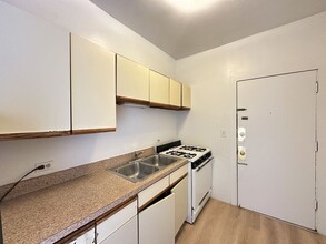1532 N Kedzie Ave in Chicago, IL - Building Photo - Building Photo