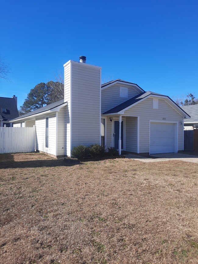 property at 6921 Timberwood Dr