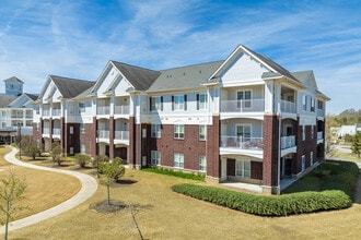 Heritage At Irene Woods in Collierville, TN - Foto de edificio - Primary Photo