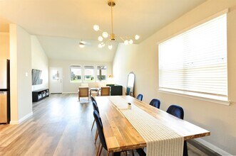 24930 Adami Veduta Ct in Katy, TX - Foto de edificio - Building Photo