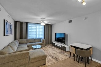6752 Heritage Grande, Unit 5301 in Boynton Beach, FL - Building Photo - Building Photo
