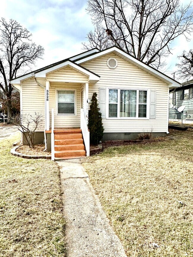 property at 3328 S Joplin Ave