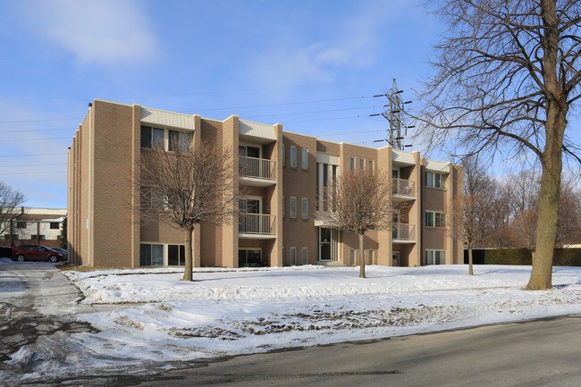 20 Conway Dr in Kitchener, ON - Building Photo - Primary Photo