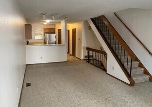 7474 E Arkansas Ave in Denver, CO - Foto de edificio - Building Photo